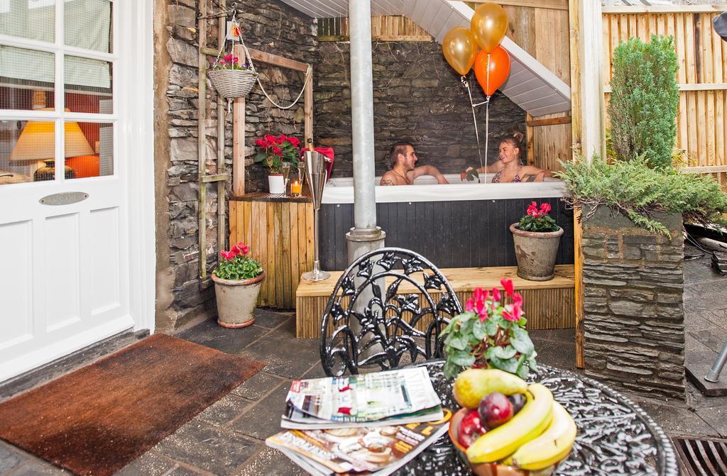 Windermere Boutique Hotel Spa Suites & Hot Tubs 객실 사진
