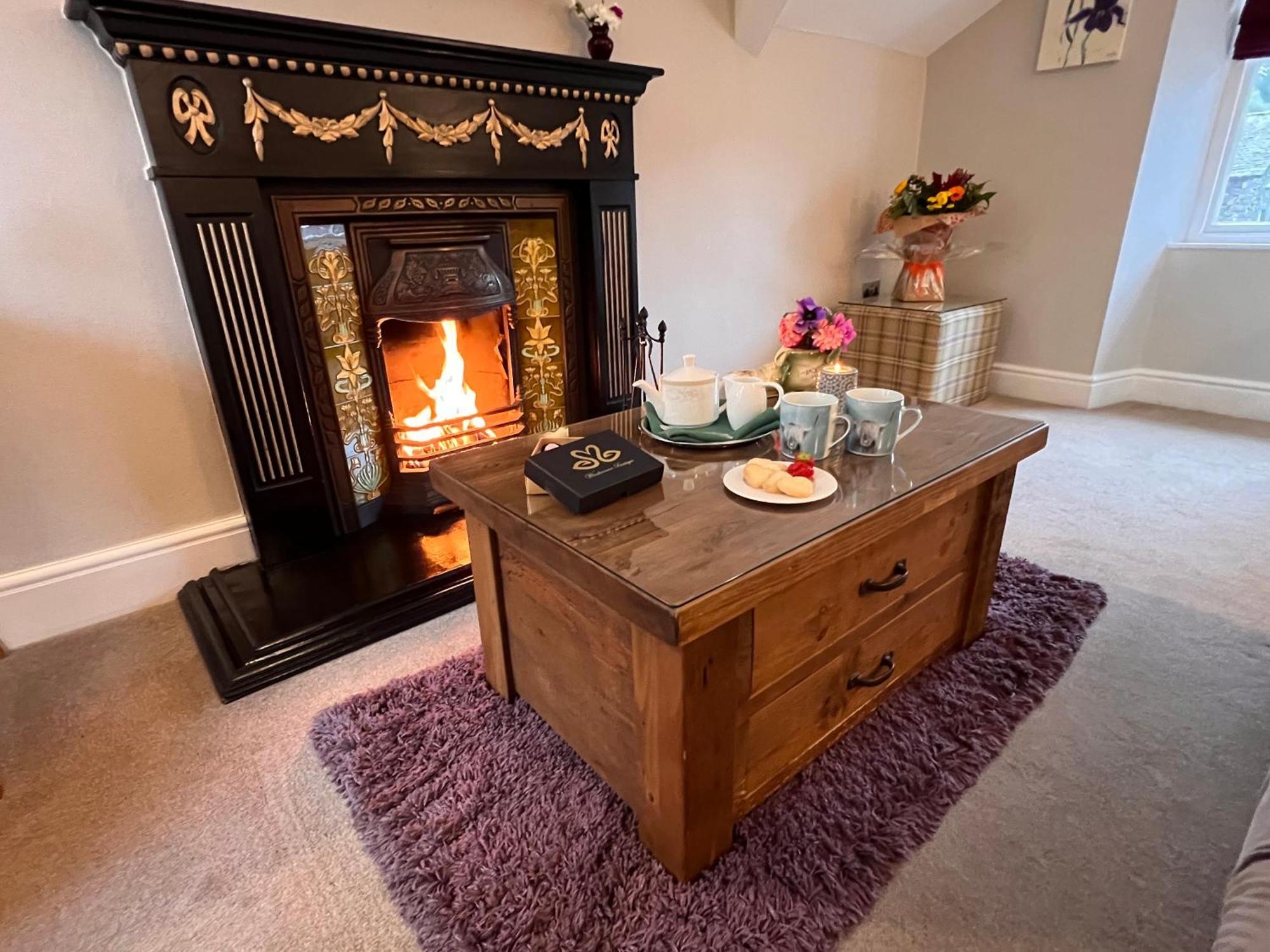 Windermere Boutique Hotel Spa Suites & Hot Tubs 외부 사진