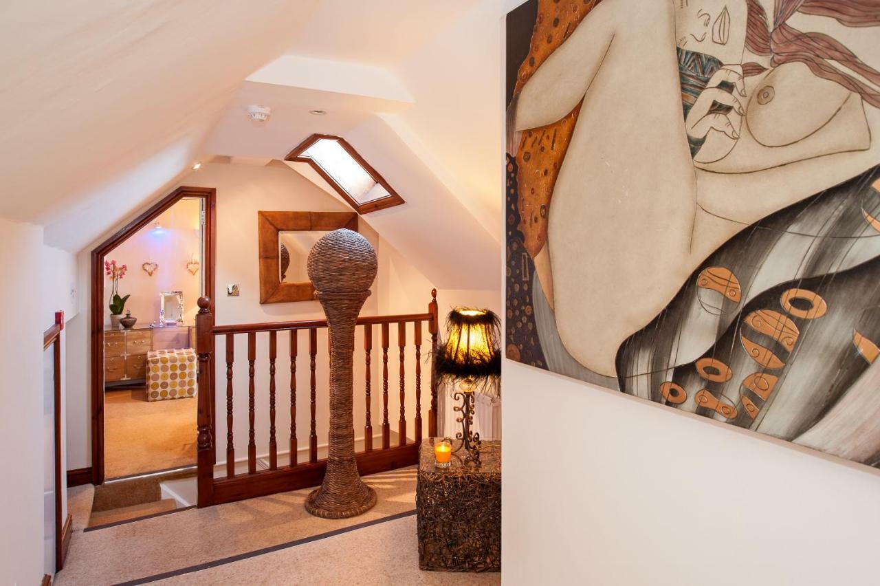 Windermere Boutique Hotel Spa Suites & Hot Tubs 외부 사진